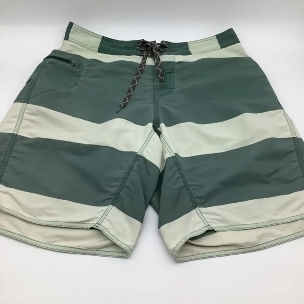 Patagonia Mens Board‎ Shorts Green Striped Size 31